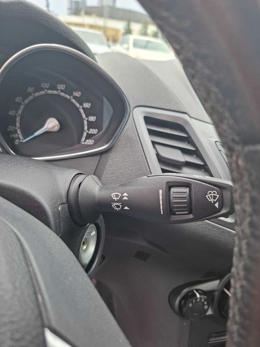Ford Fiesta 2016 VIN WF0DXXGAKDGS42578 фото оголошення 7 з 16