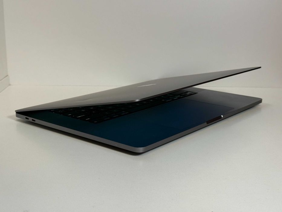 MacBook Pro 16 2019 TouchBar - i7 32GB/1TB 83% Baterii - Gwarancja -