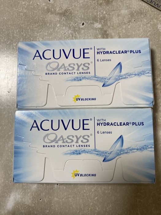Лінзи Acuvue Oasys with HYDRACLEAR® PLUS
