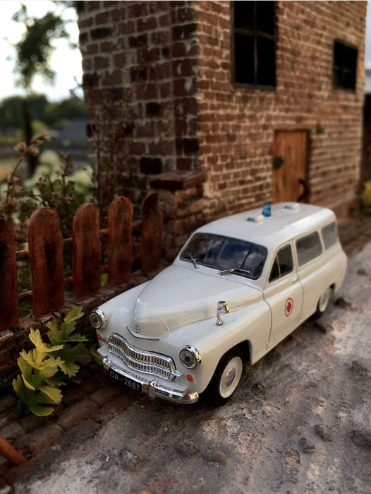 WARSZAWA 202A-auta PRL,model,auto,kolekcja,zabytek,wydanie specjalne