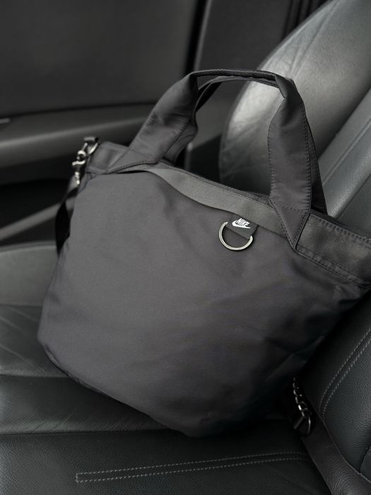 Сумка Nike W NSW Futura Luxe Tote чорна спортивна