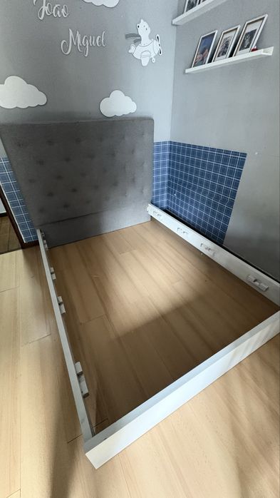 cama casal otimo estado  com estrado e colchao incluido
