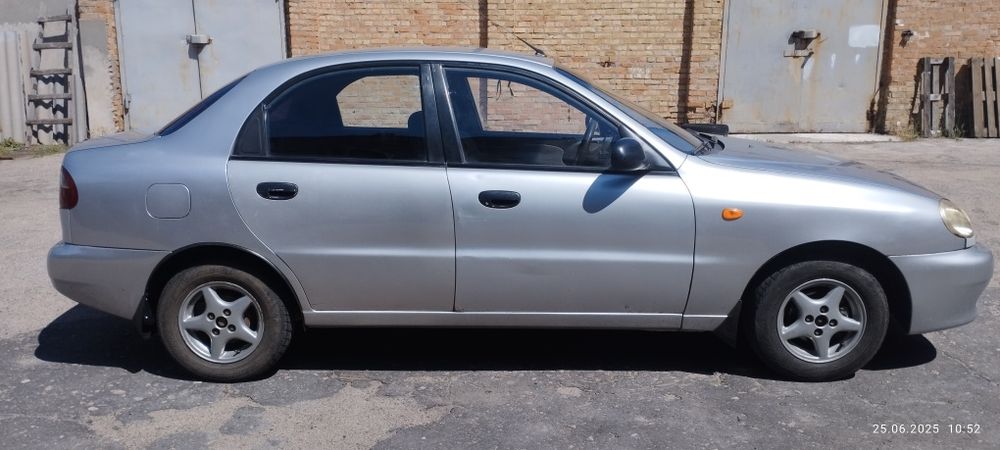 Продам Lanos 1,4