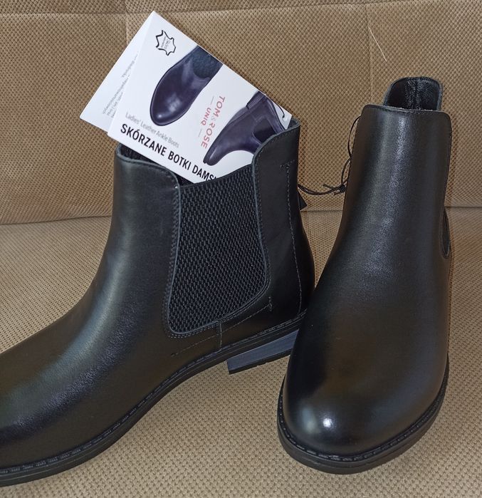 Buty skórzane, botki, sztyblety czarne 39 nowe