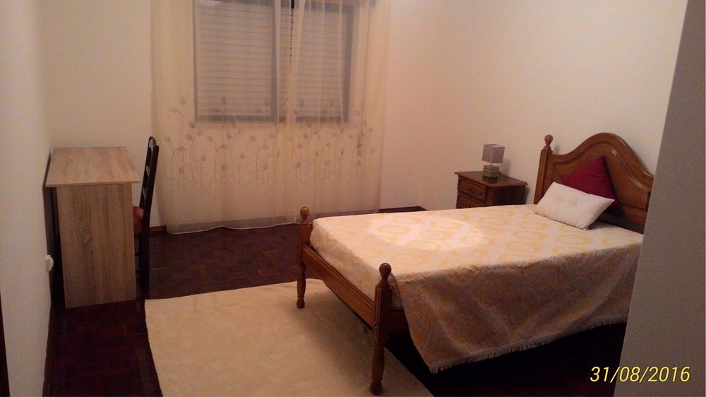 Quarto para alugar em Leiria