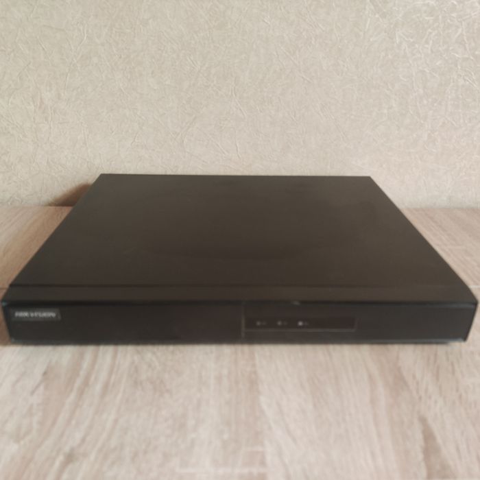 Видеорегистратор Nikvision с ИБП