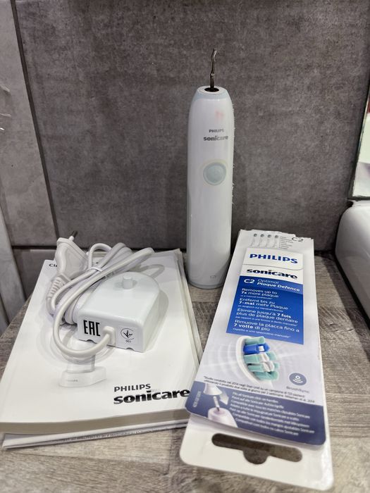 Зубна електрощітка Philips Sonicare
