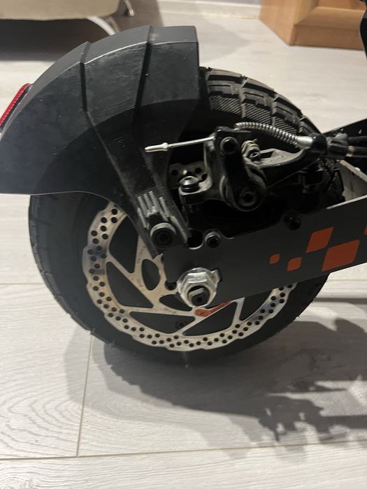 Продам Електросамокат Kukirin G2