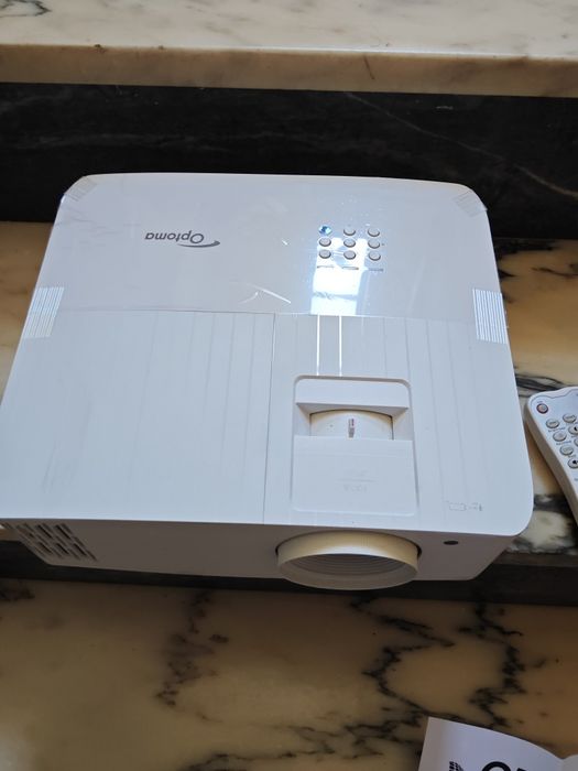 Projector Optoma UHD 35 4K ultra hd nativo, garantia e fatura