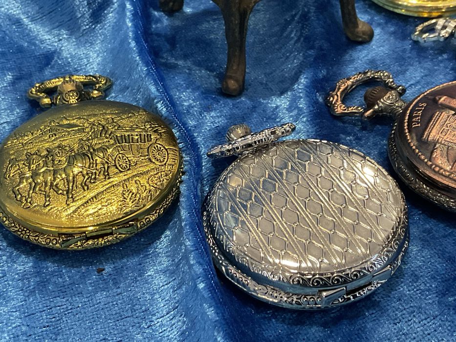 RELOGIOS de bolso de coleção quartz a trabalhar