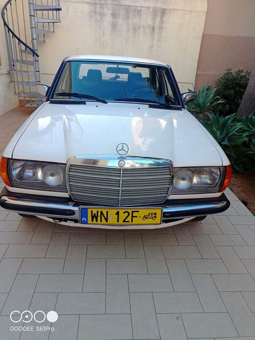 Mercedes-Benz W123