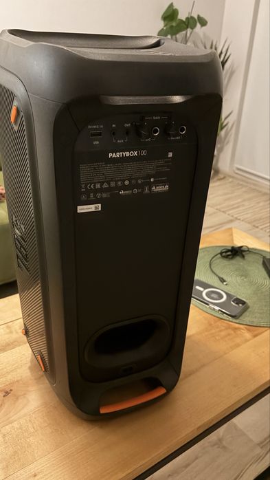 Głosnik JBL PartyBox 100