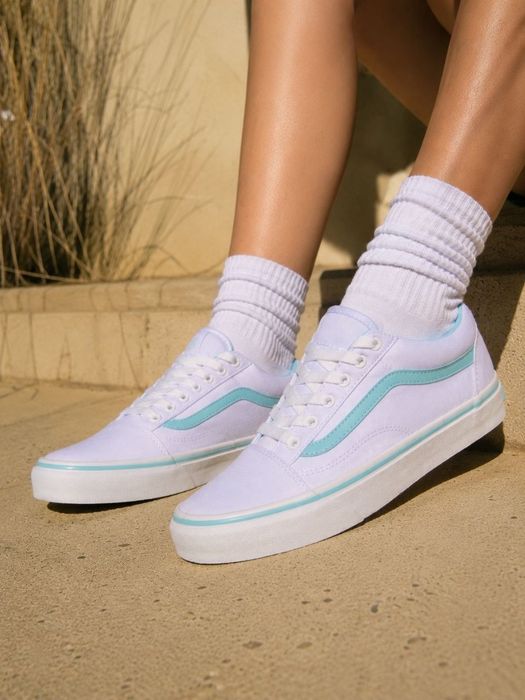 Sale Vans! 36р 22,5 см 37-39 Літні кеди жіночі білі червоні old school authentic  тканеві текстильні женские кеды кроссовки летние мокасины