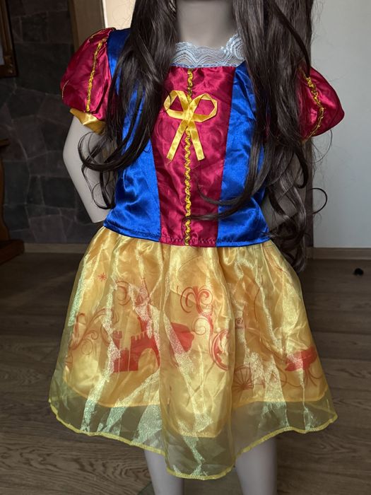 Білосніжка,карнавальний костюм