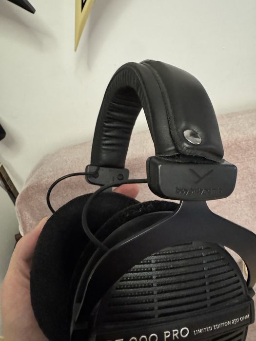 Sluchawki Beyerdynamic DT 990 Pro 250 Ohm – stan bardzo dobry