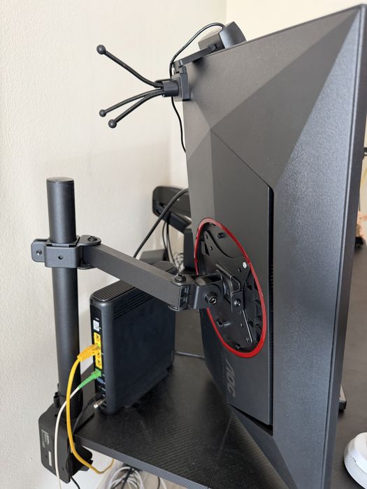 Monitor AOC 180hz