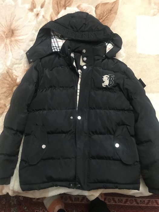 Продам Куртку Зимову BURBERRY
