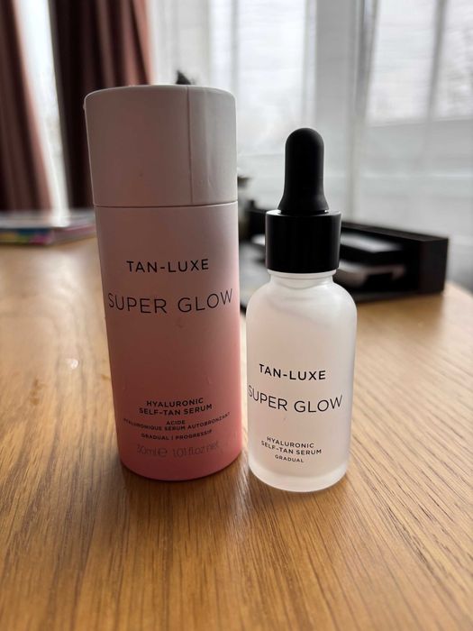 Сироватка-автозасмага з гіалуроновою кислотою Tan-Luxe Super Glow,30мл