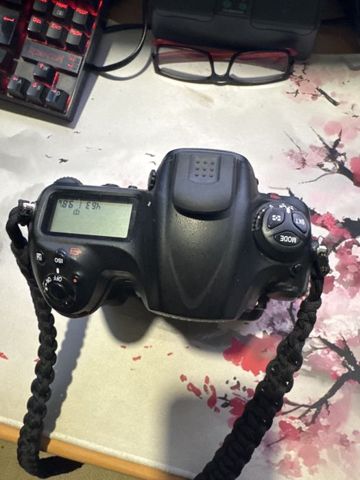 Nikon D5 em muito bom estado. Maquina profissional.