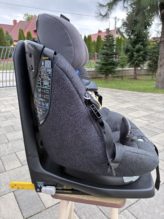 Fotelik samochodowy MaxiCosi assifix plus 0-18 kg