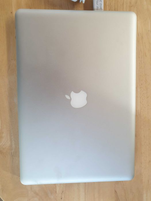 MacBook Pro 15-Inch "Core i7" Mid-2012 2.3 GHz (I7-3615QM)