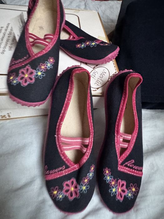 Макасини ( тапки) для дівчаток