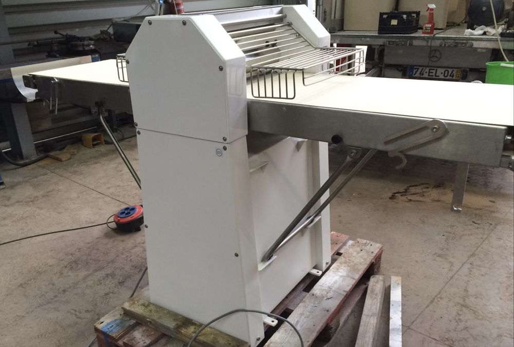 Laminador FERNETO LMA Tendal 600 com variador velocidade