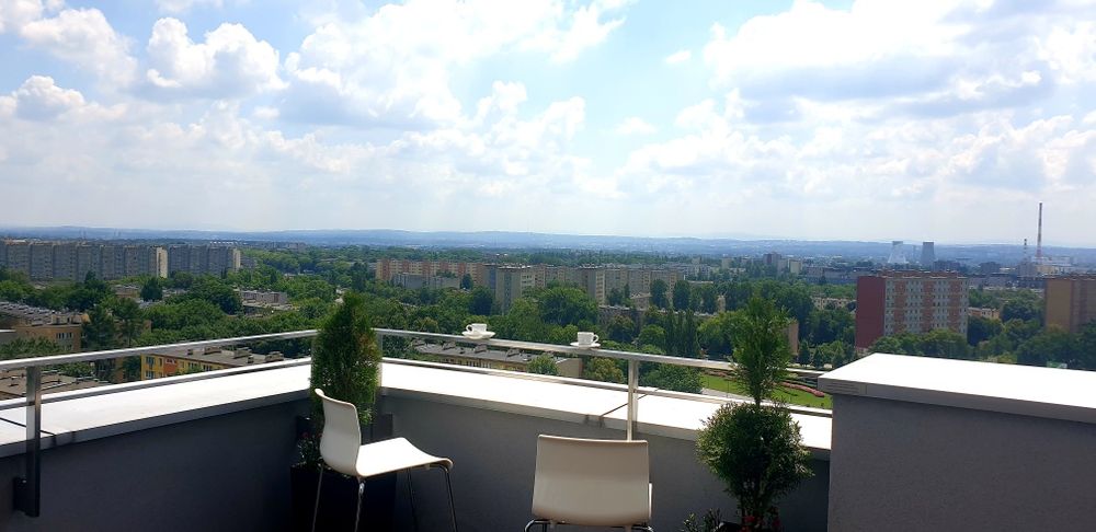 Noclegi Kraków Luksusowy Klimatyzowany Apartament z tarasem i parking.