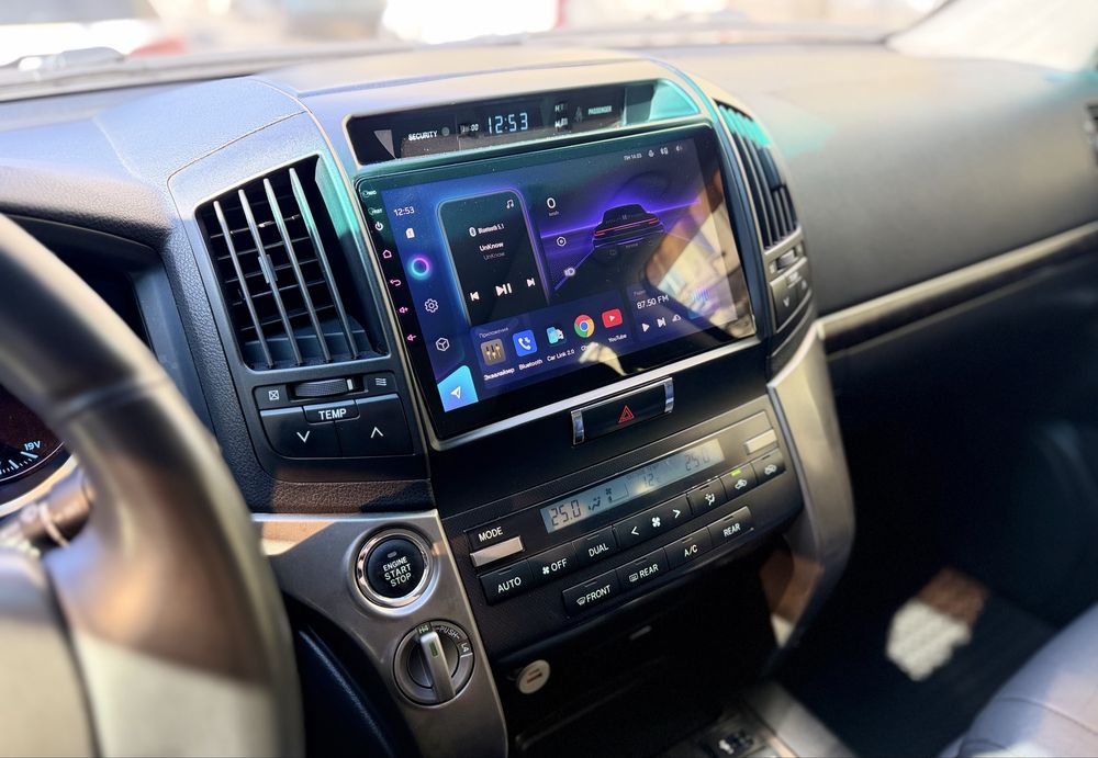 Toyota Land Cruiser 200