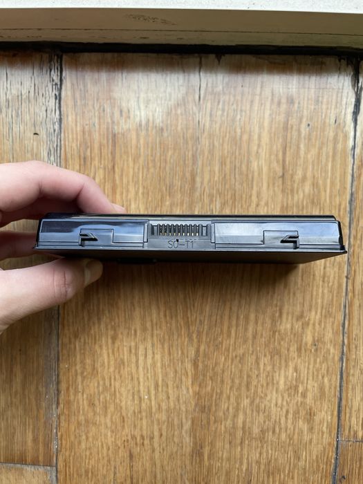 Bateria Toshiba preta