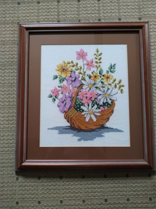 Vendo quadros em ponto cruz