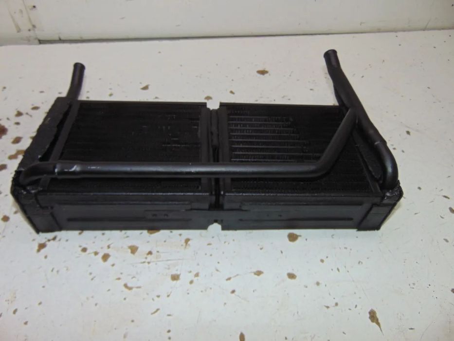 Mercedes W114/W115 radiador chaufagem " usado em bom estado