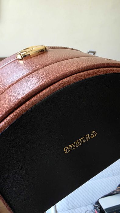 Porta Joias Portátil em Pele e Tecido marca DAVIDT´S