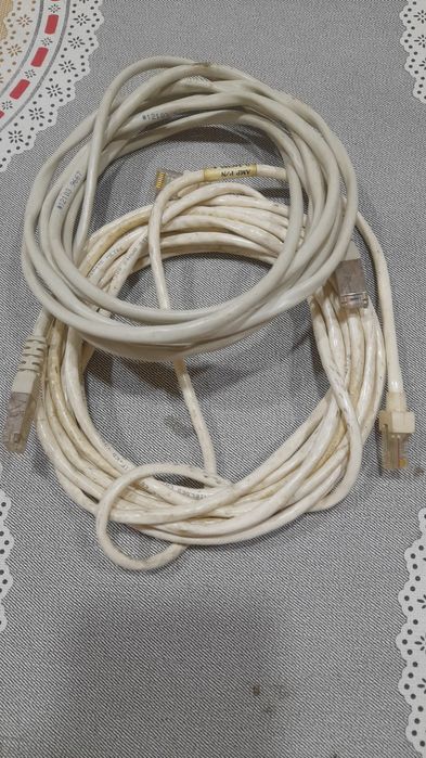 Cabos diversos de rede, Usb, rita , etc - Bom estado