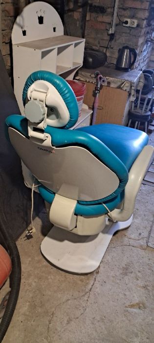 Продам медицинское кресло.