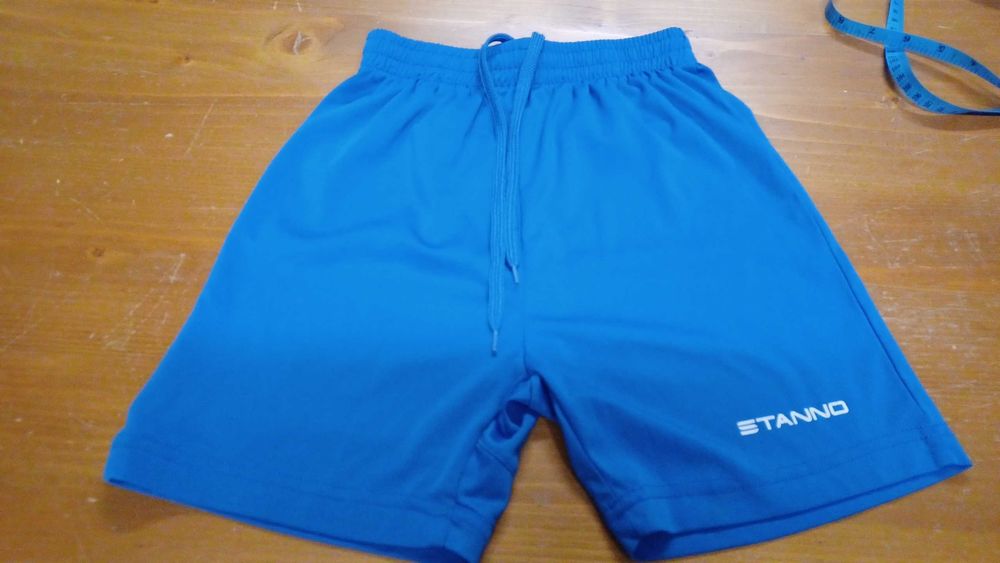 H/32 Spodenki chłopięce sportowe Stanno r. 140