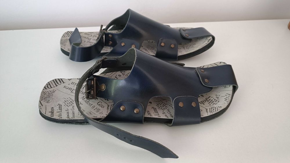 Sandały skórzane męskie, nowe 43.