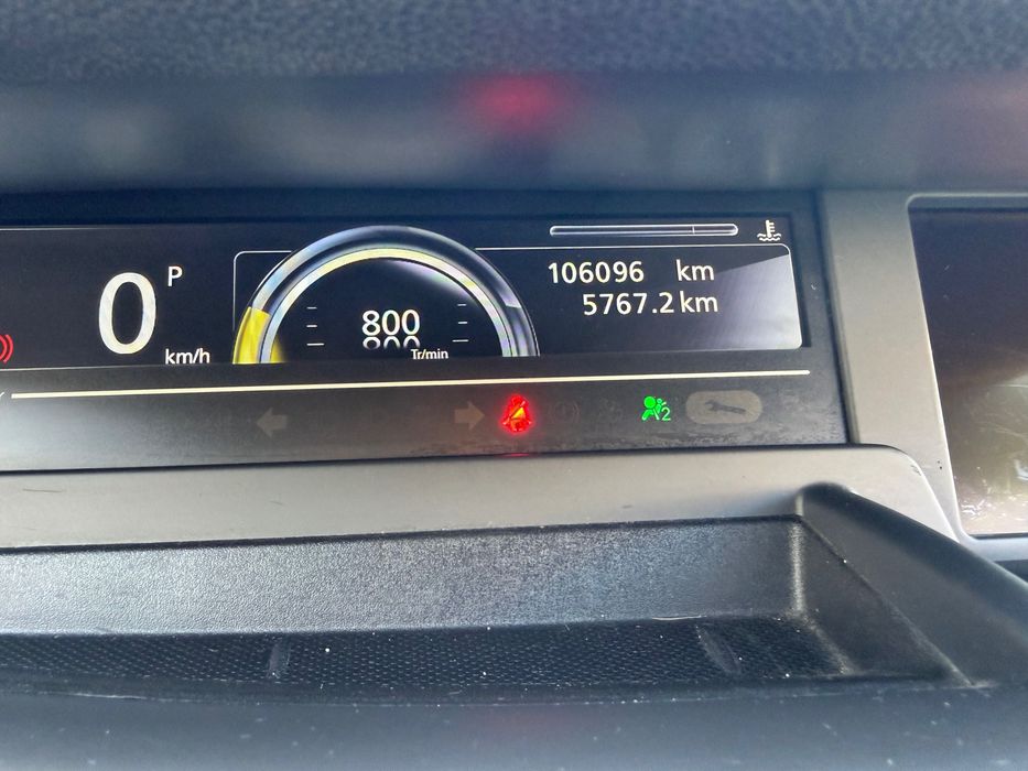 Renault Scénic dCi Automatico Bose (2016) – 106.000 km