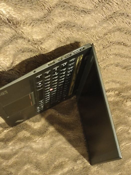 продам ноутбук lenovo thinkpad x1 carbon