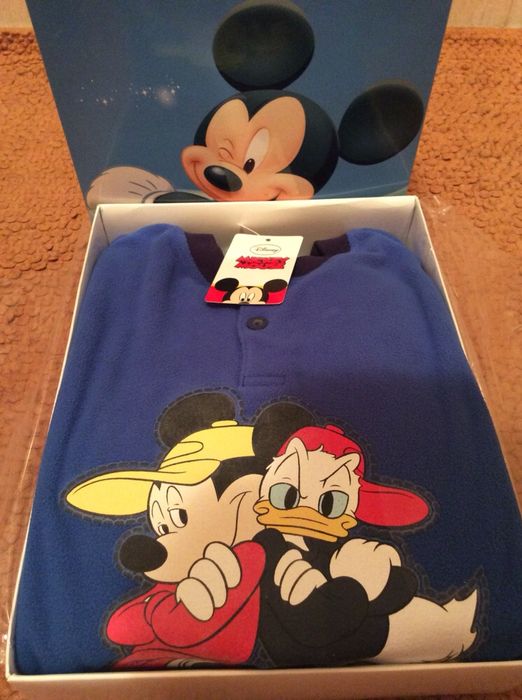 Mickey SunCity Pajamas Size 8 and Minnie Pajamas Size 10/11 Years