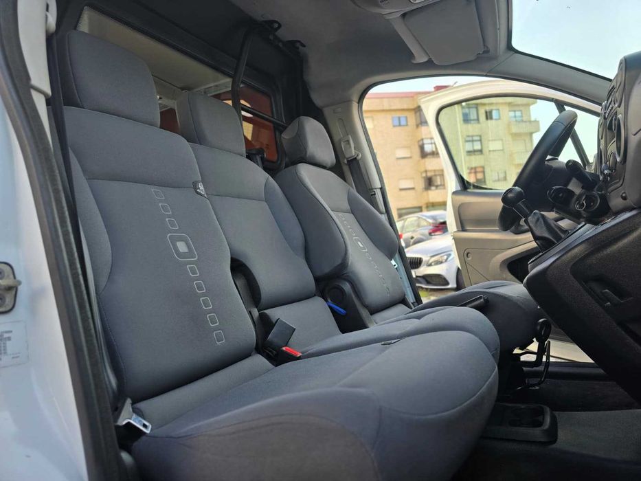 Citroen berlingo L1 1.6hdi 100cv "3 lugares"