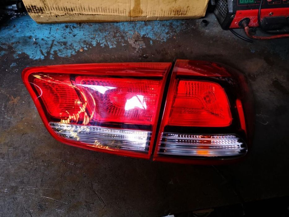 KIA RIO IV FAROLIM TRÁS DTO - FT068