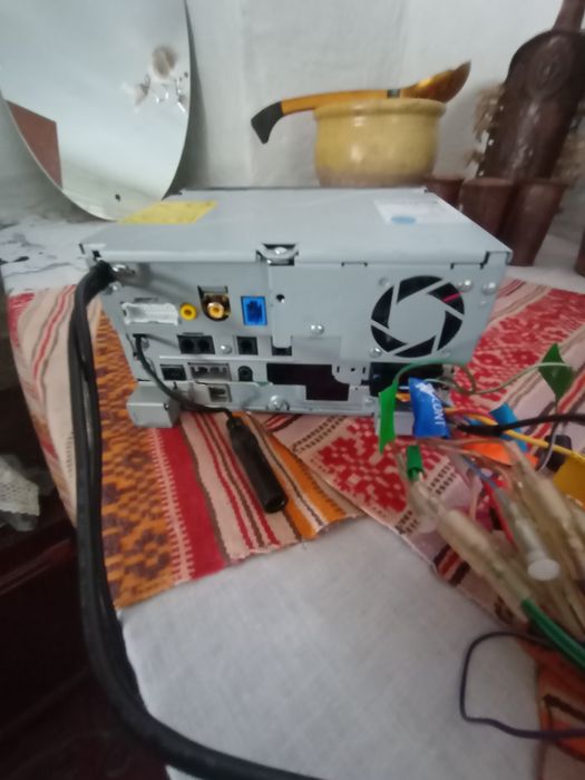 Кенвуд mdv-z702 сделано в Японии