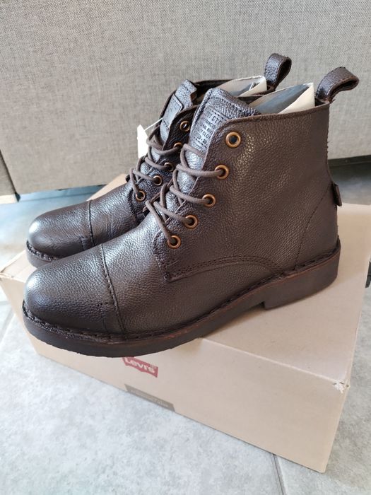 Buty Levi's r. 39meskie  skóra naturalna idealne na wiosnę  brązowe