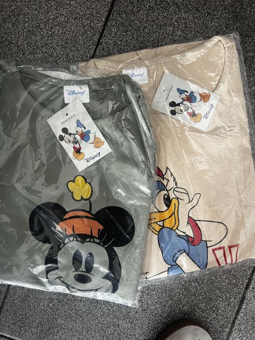 Lote de 330 camisolas disney