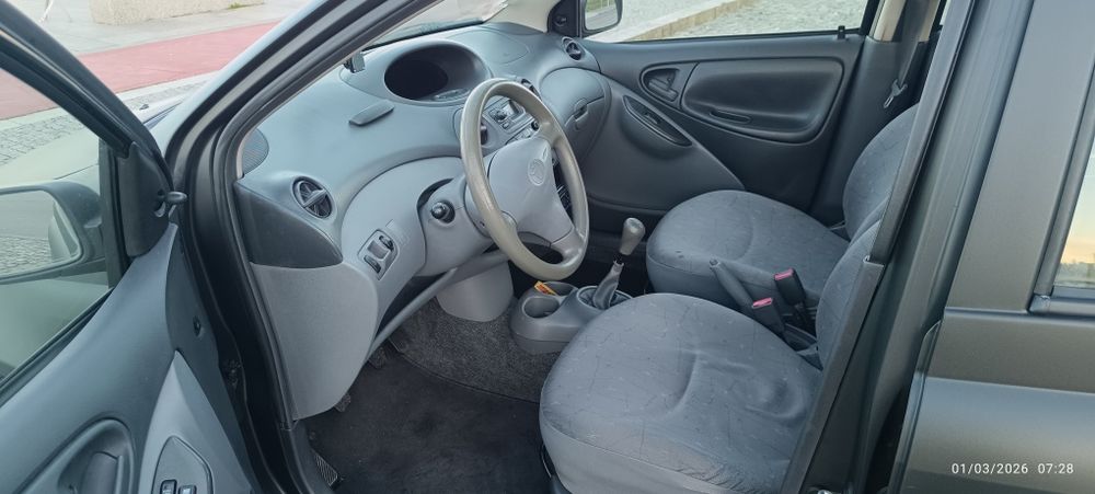 Toyota Yaris 1.0 (1999)