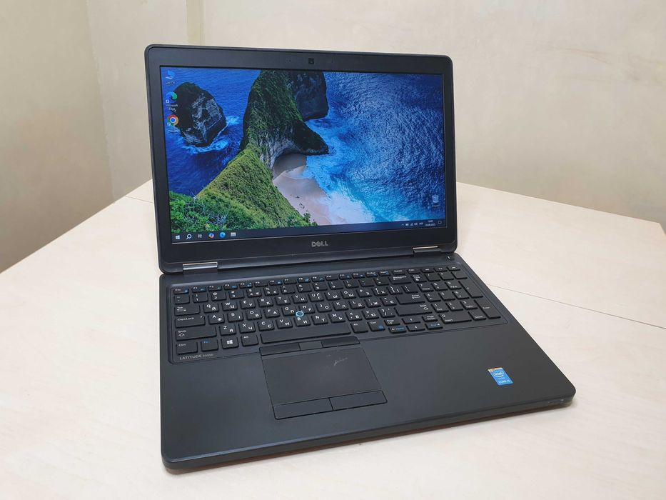 Потужний ноутбук Dell /Intel Core i5-5200/SSD/Батарея 5 годин