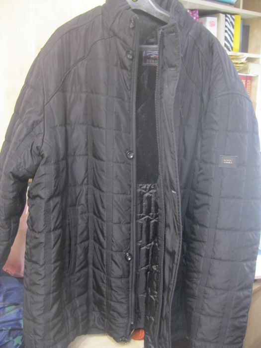 Продам демисезонную мужскую куртку большого размера