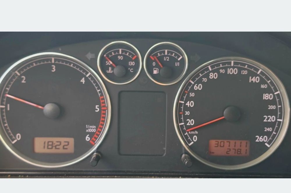 Seat alhambra 2000