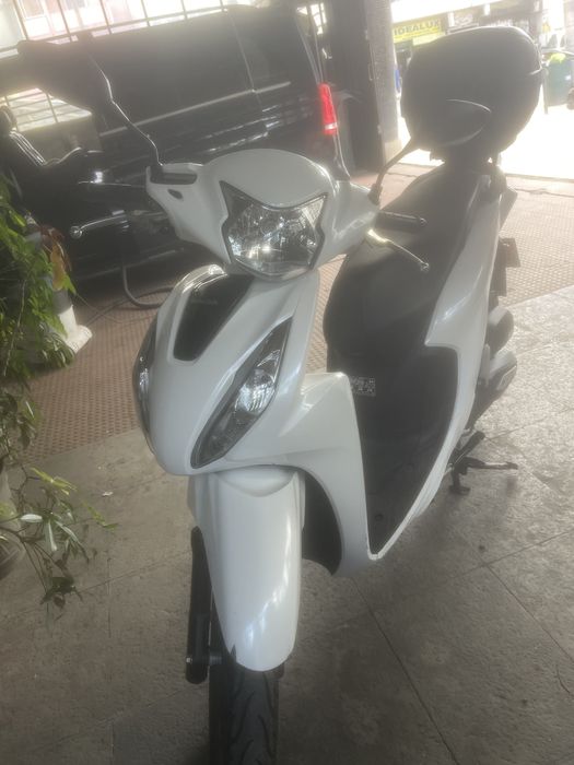 Mota honda 110CC como nova .